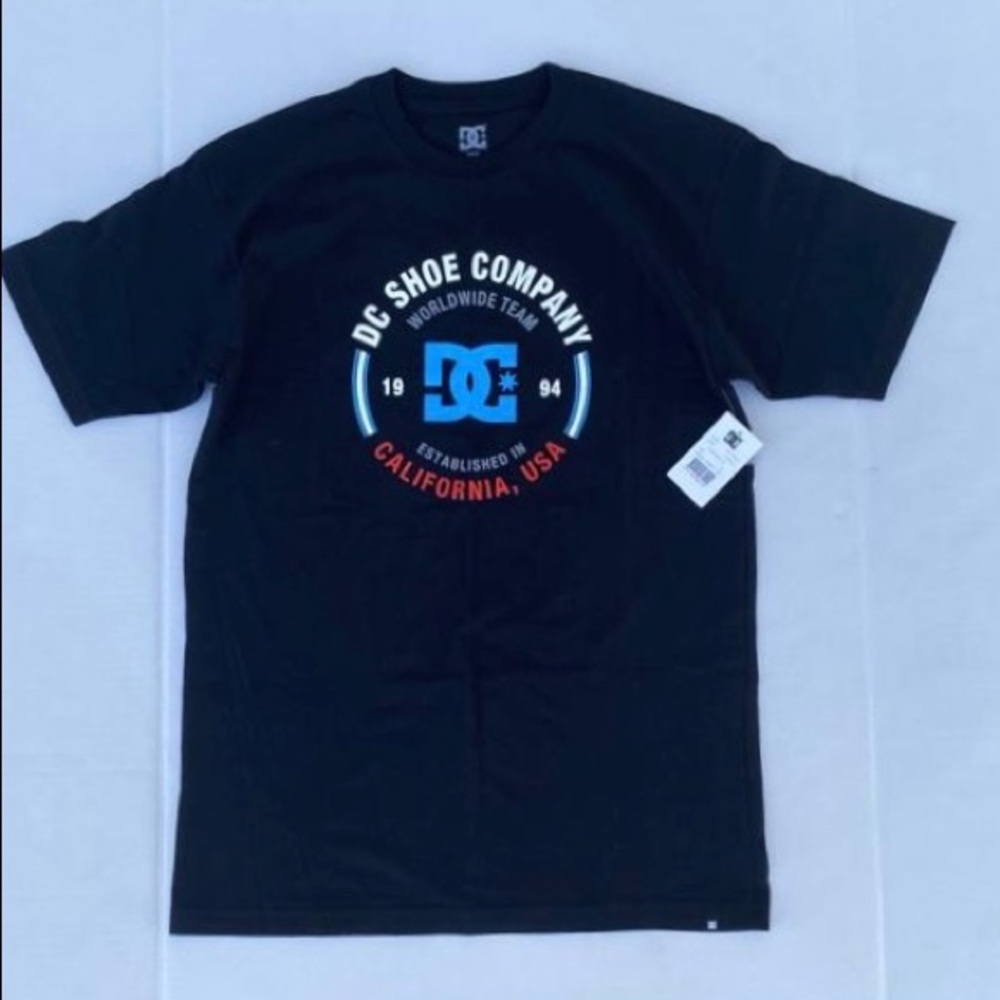 DC ROUND ABOUT TEE SIZE M - Picture 3 of 6